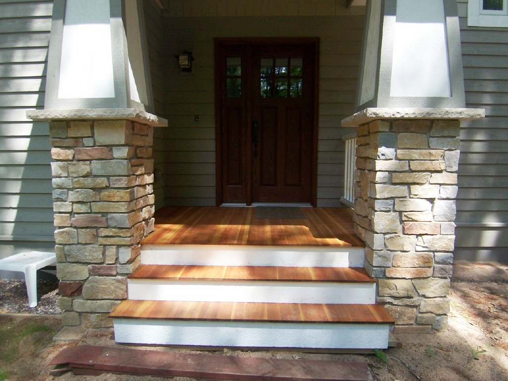 Exterior Natural Stone Caps & Counters