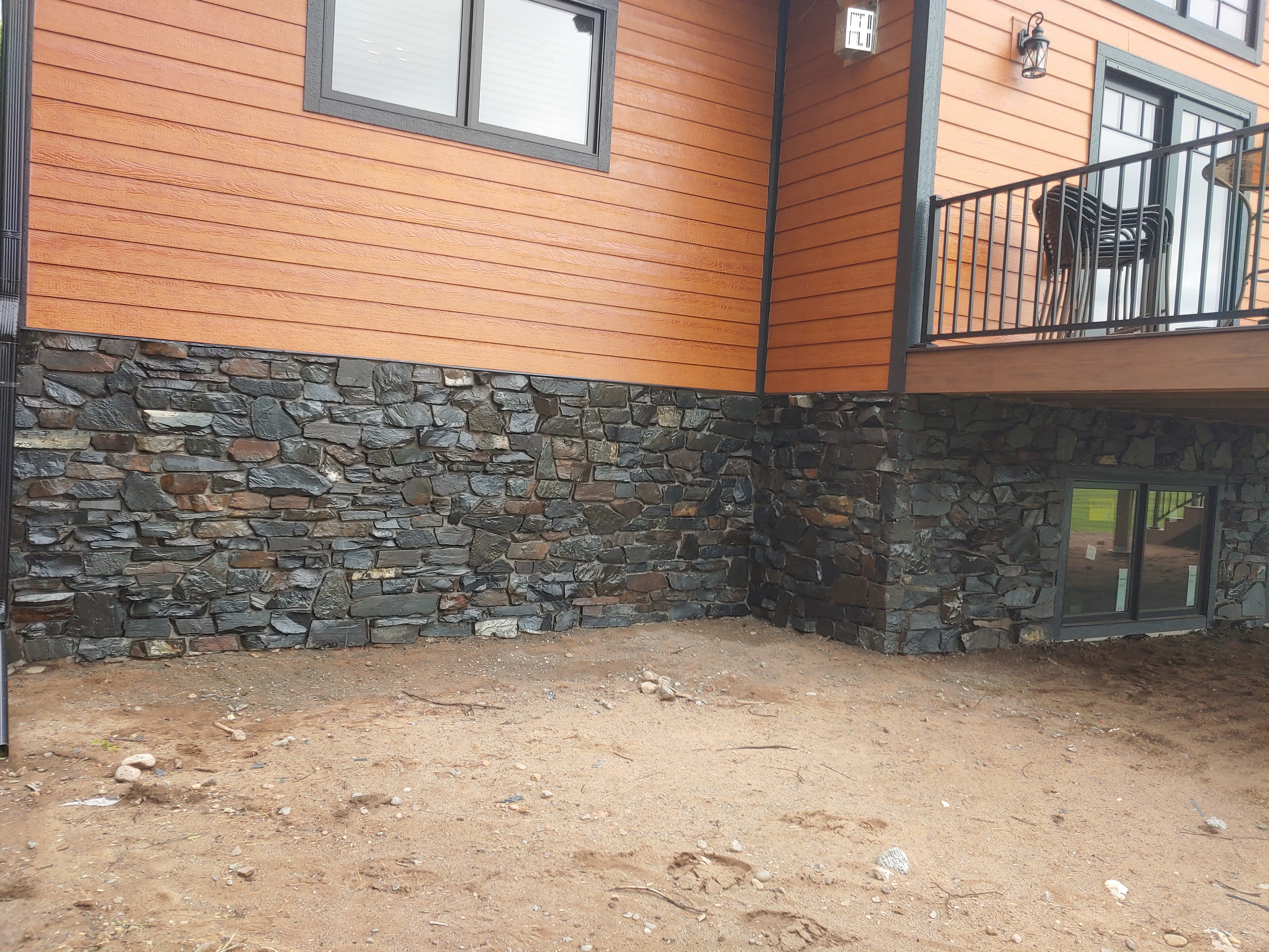Glacial Stone Brule River & Grey Wolf Exterior