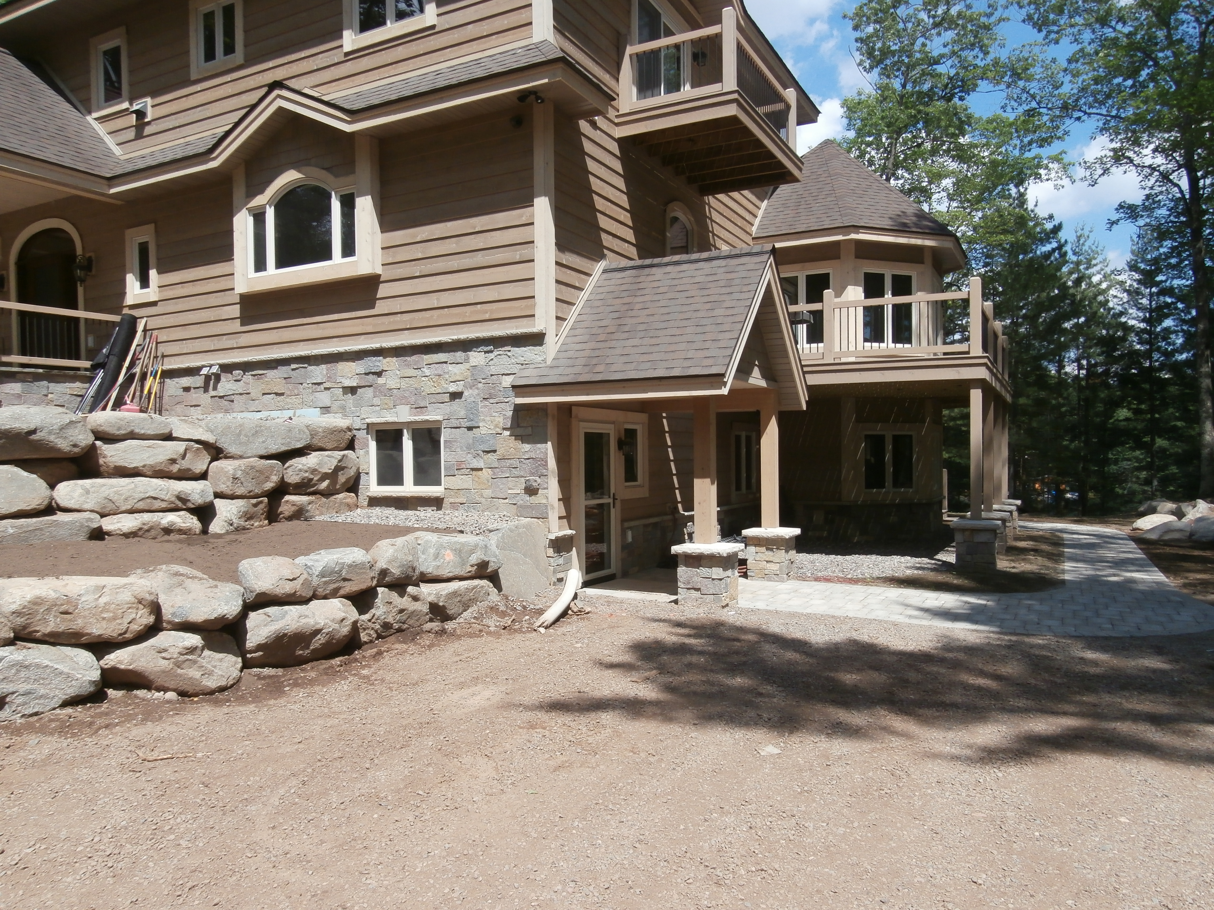 Halquist Charcoal WI Exterior