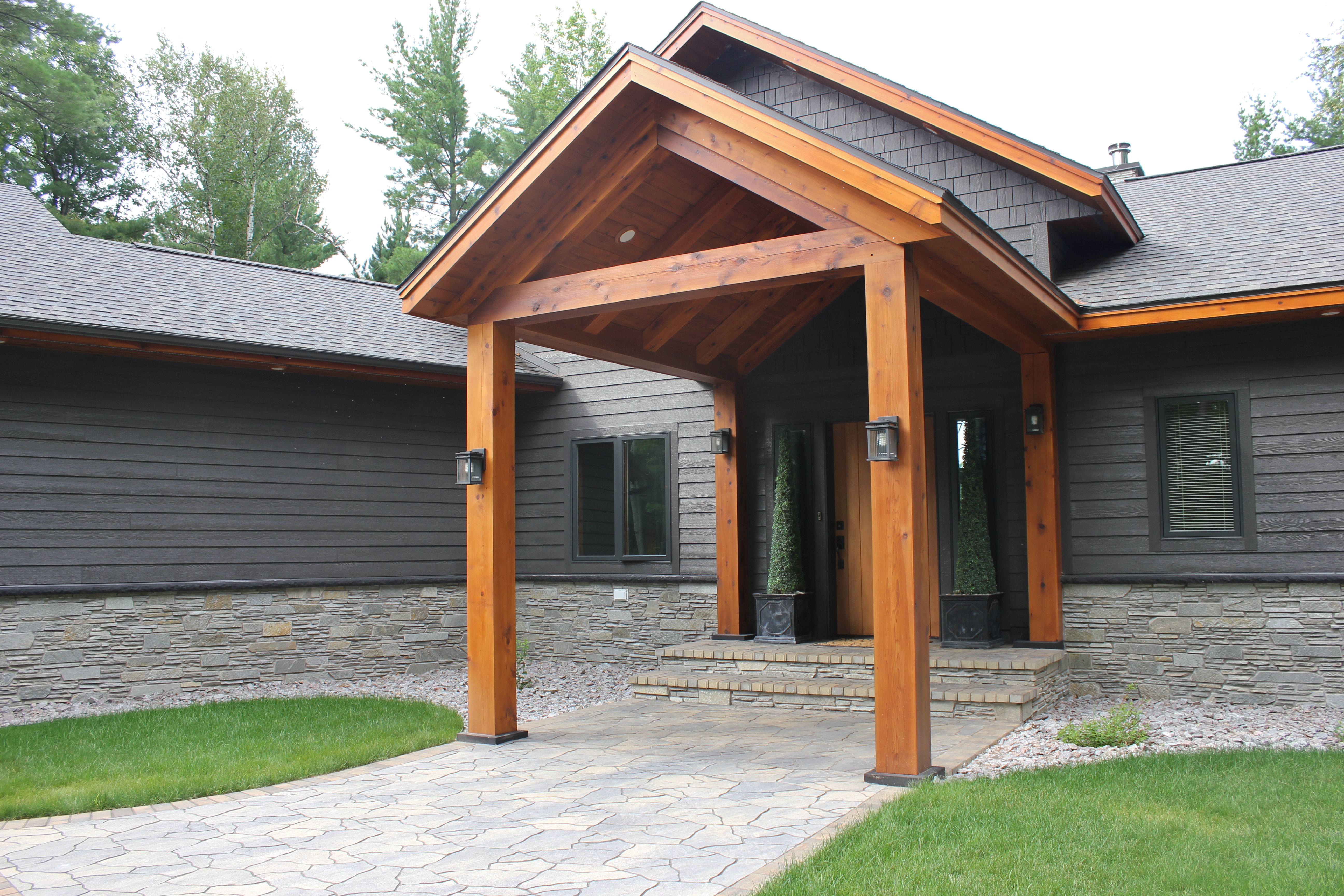 Halquist Dimensional Chalet Grey Exterior