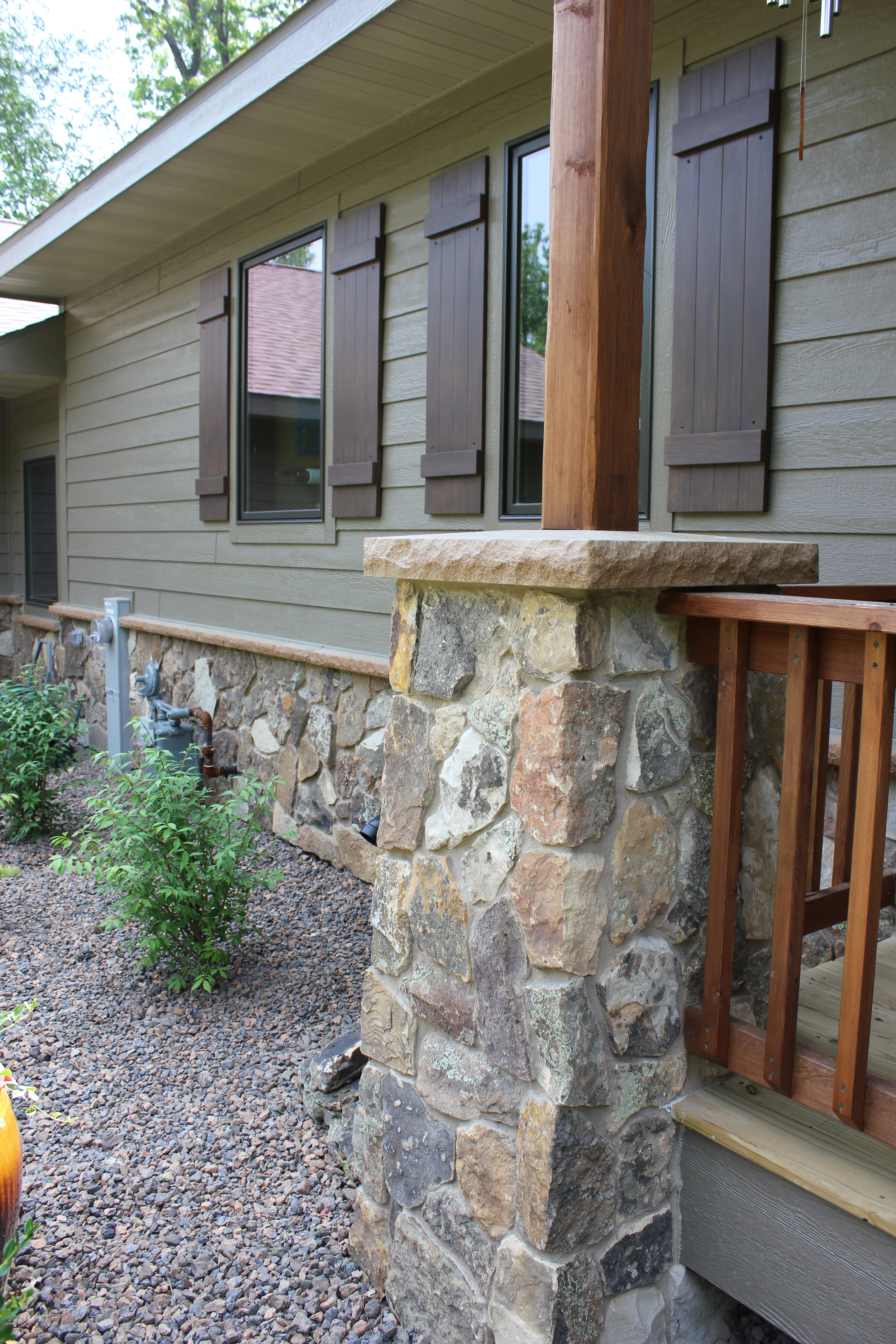 Telluride Chestnut Brown Exterior