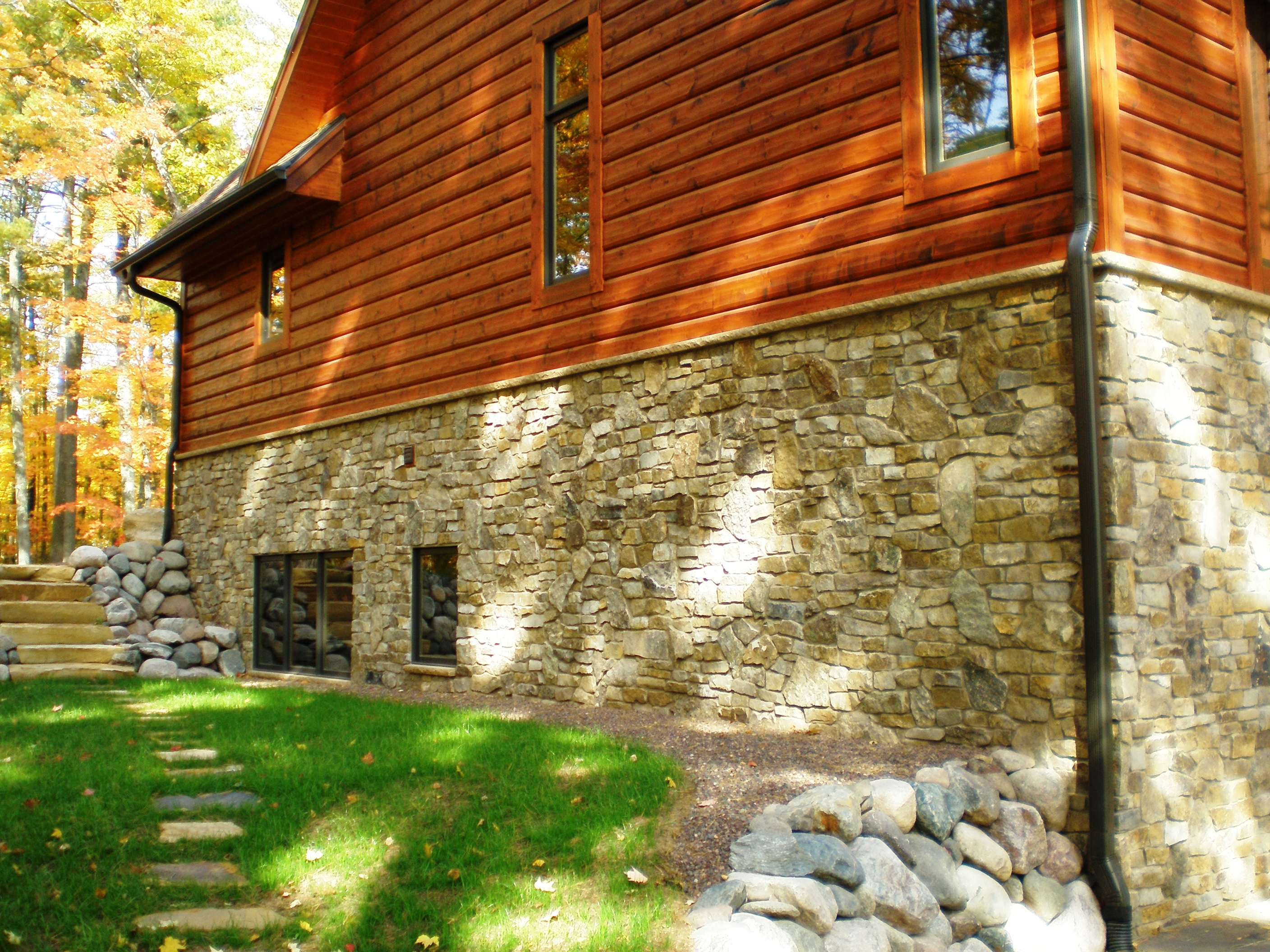 Wisco Dark Cobbles Exterior