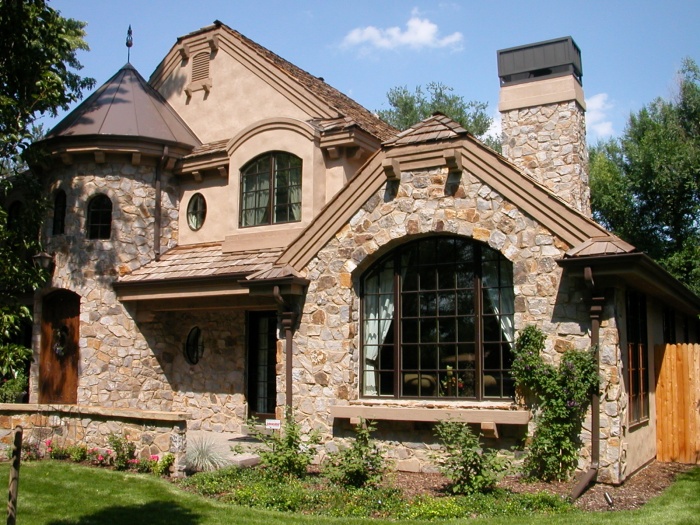 Wisco Dark Cobbles Exterior