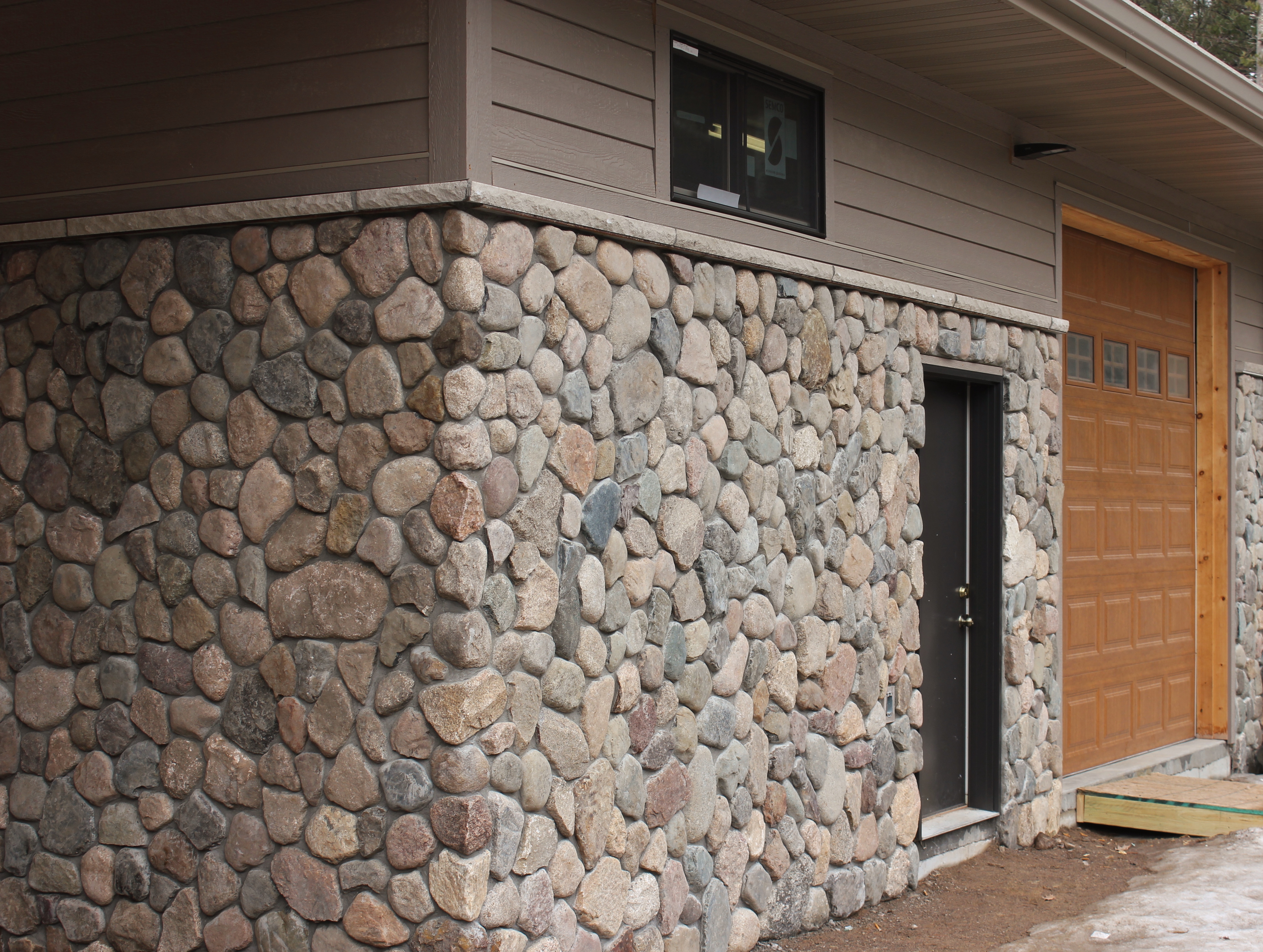 Wisco Weathered & Full Color 60-40 Exterior