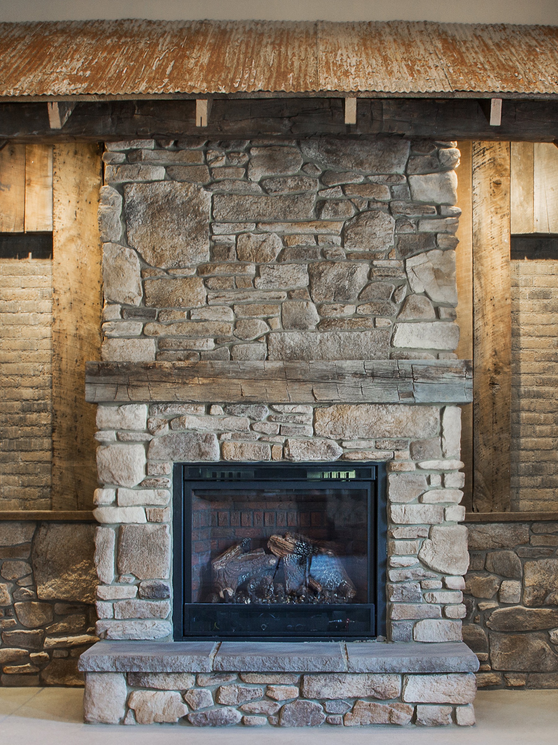 Casa D Seal Bergamo L2 Lodge Fireplace