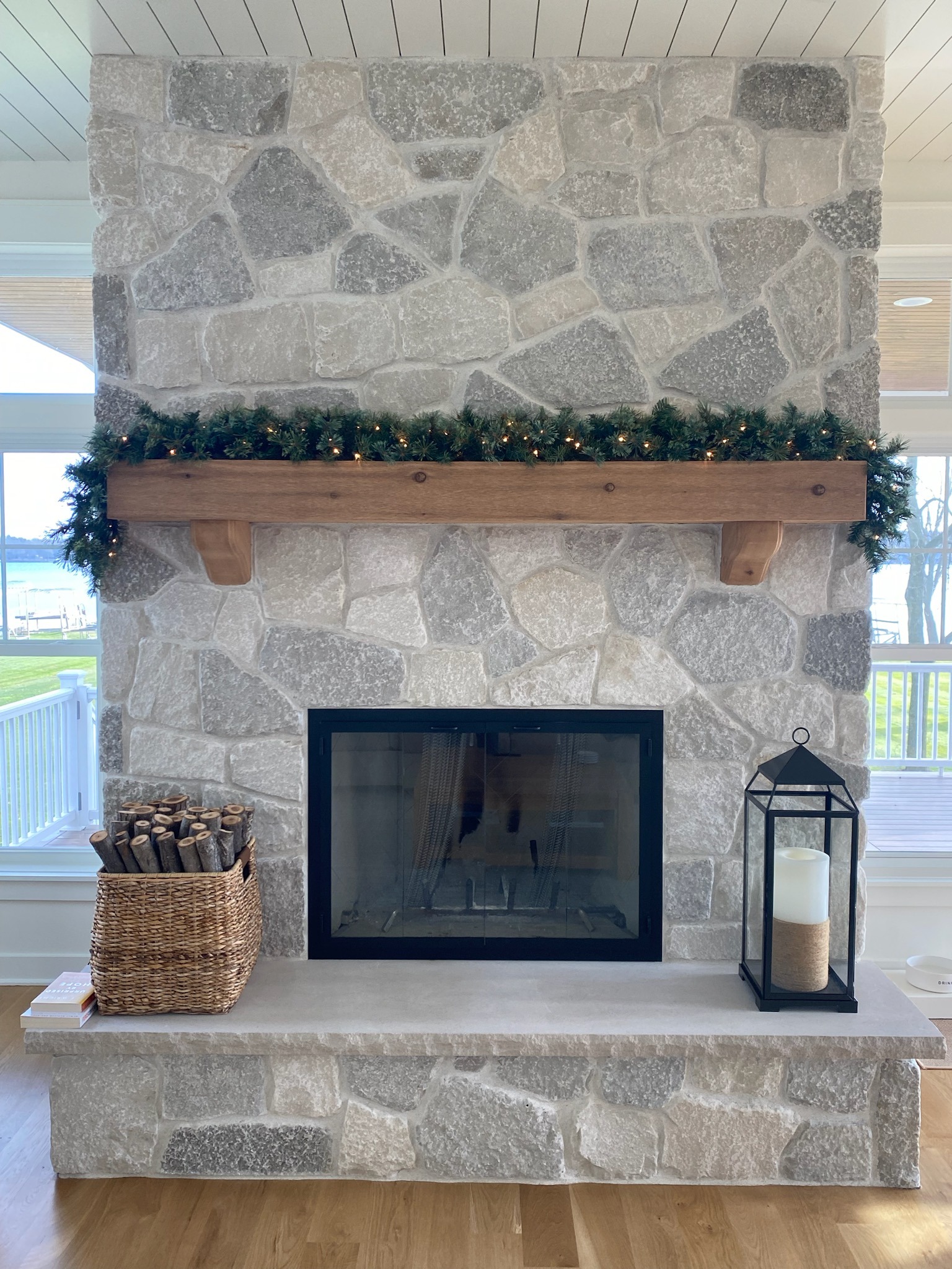 Mt. Crest Rustic Royal Chimney with